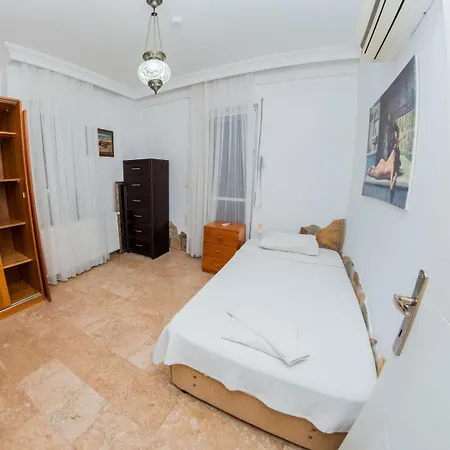 Defne, Walking Distance To Beach, 4 Bedroom, Fully Private Pool Area * Fethiye